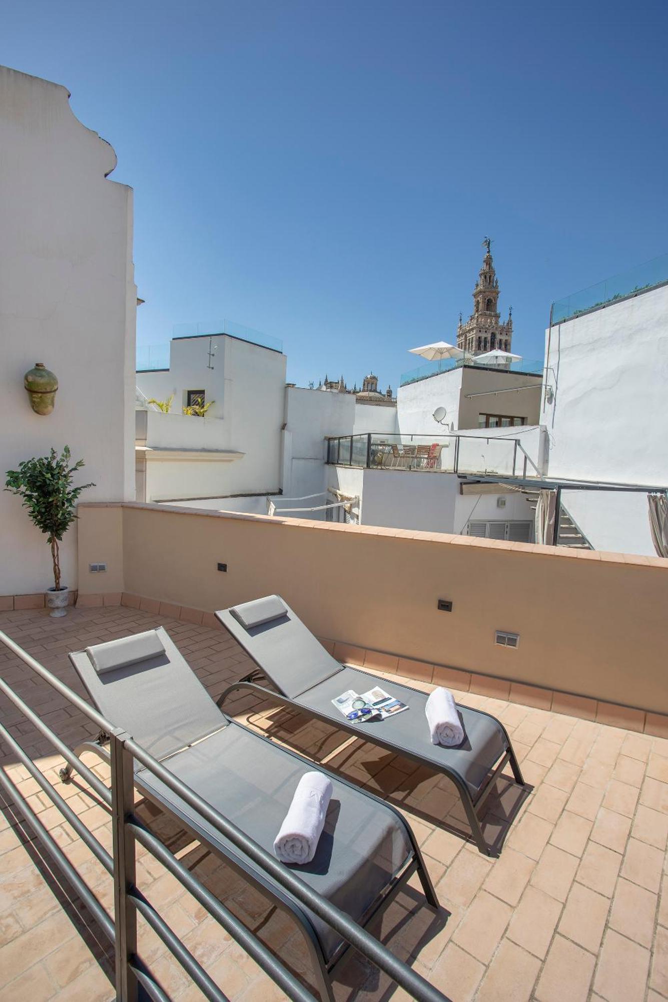 Genteel Home Rodrigo Caro Seville Room photo
