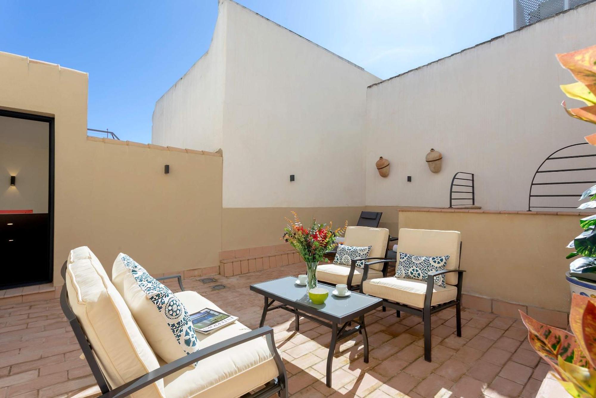 Genteel Home Rodrigo Caro Seville Room photo